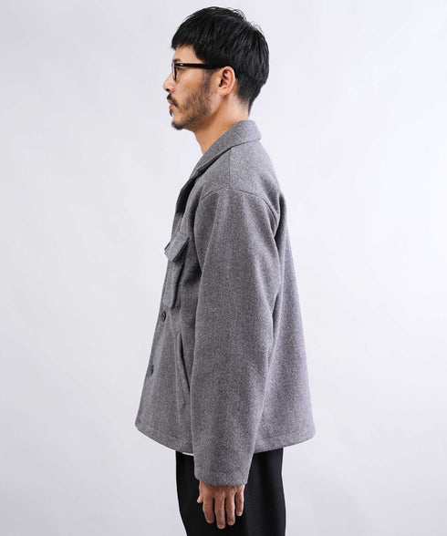 ミックスグレー MODEL : GO 180cm 66kg Lsize